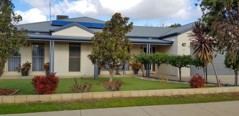Simms Retreat - Australian Directory 2