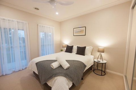 Simms Retreat - Australian Directory 3