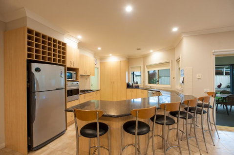 Simms Retreat - Australian Directory 1