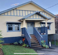 Sinnamon's By The Sea - Australian Directory