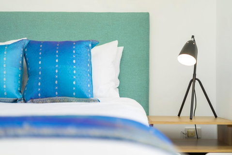 Sky High Quality Excellent Fit Out - Australian Directory 0