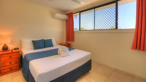 Sky View Units Bowen - Australian Directory 1