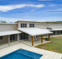 Skyline Farm House - Australian Directory