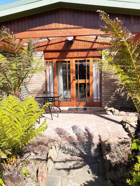 Sleepy Hollow Hideout (Hidout 2) - Australian Directory 0