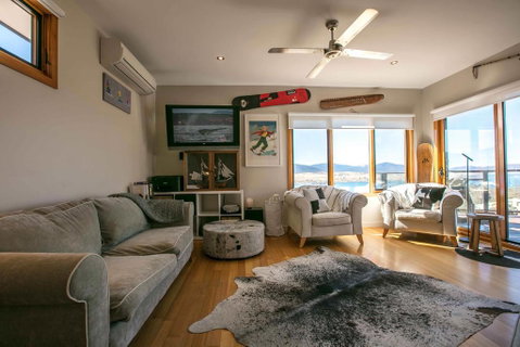 Snowy Mountains Townhouse - Australian Directory 2