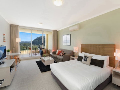 Soho - Ettalong Beach Resort - Australian Directory 0