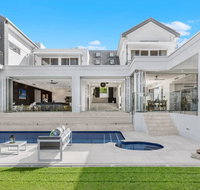 SOLARIS - Villa Of The Sun - Australian Directory