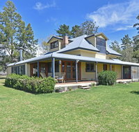 Soldiers Cottage picturebook vineyard home - Australian Directory