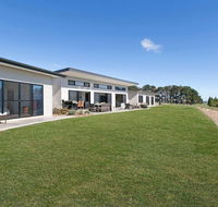 Somerton Ridge - the perfect rural retreat - Australian Directory