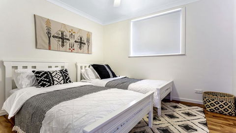 Sounds Of Sunshine Whole House - Australian Directory 0