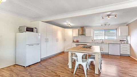 Sounds Of Sunshine Whole House - Australian Directory 3