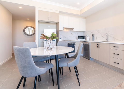 SP246-Brandnew Modern Apt In Penrith With Parking - Australian Directory 3