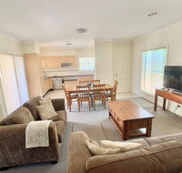 Spacious 2 Bed 2 Bath Villa - Central Location - Quiet - Australian Directory