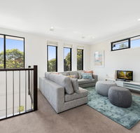 Spacious 4-Bed House with Parking and Backyard - Australian Directory
