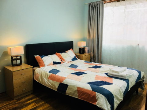 Spacious Townhouse In Wollongong - Australian Directory 0