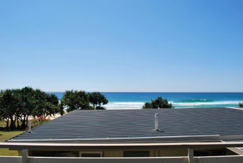 SPARKLING WATERS, UNIT 1 - Australian Directory 2