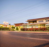 Spinifex Motel and Serviced Apartments - Australian Directory