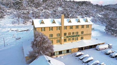 Sponars Chalet - Australian Directory 0
