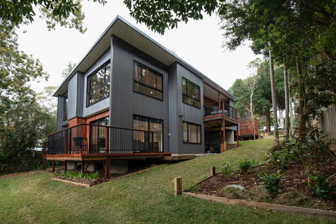 Springbrook25 Whole House - Australian Directory 0