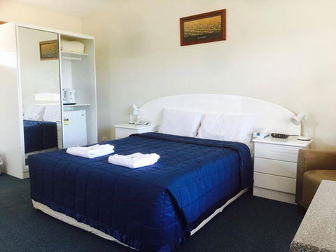 Springsure Overlander Motel - Australian Directory 1