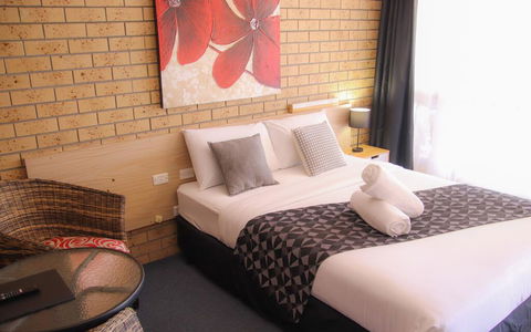 Squatters Homestead Motel - Australian Directory 1