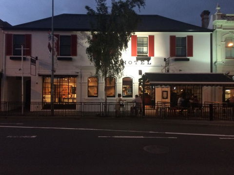 Star Bar Cafe & Hotel - Australian Directory 2