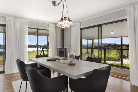 Stargazers Cottage - L'Abode - Australian Directory 2