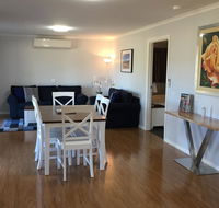 Starline Alpacas Farmstay Resort - Australian Directory
