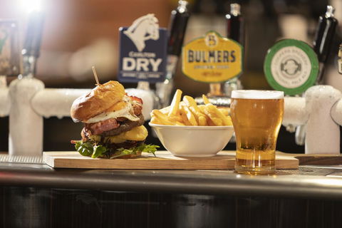 Statesman Hotel - Australian Directory 3