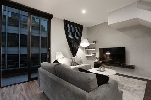 StayCentral On Little Collins - Australian Directory 1