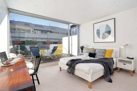 StayCentral On Oxford Penthouse - Australian Directory 0