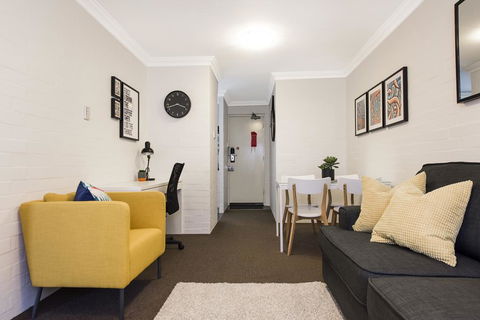 Staywest Subiaco Village 40 - Australian Directory 1