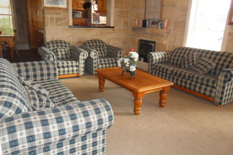 Stonecutters Inn - Australian Directory 3