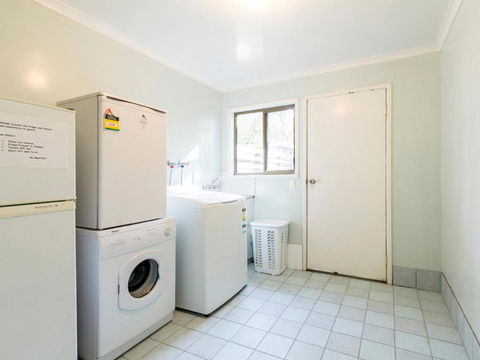 Straddie House - Australian Directory 1