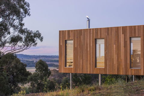 Strikes Mudgee - Australian Directory 3