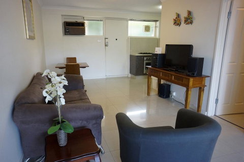 Studio 3 - Ground Floor Fremantle Apartment - Australian Directory 1