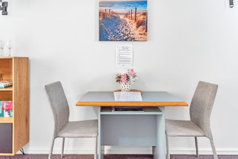 Studio 30 On The Terrace - Australian Directory 3