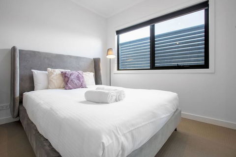 Stunning 3Beds Near Knox Shopping Centro@Wantirna - Australian Directory 1