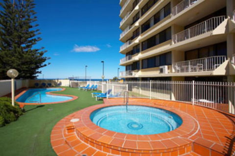 Stunning Beachfront Apartment - Australian Directory 3