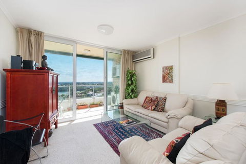 Stunning Harbour View Home! - Australian Directory 0