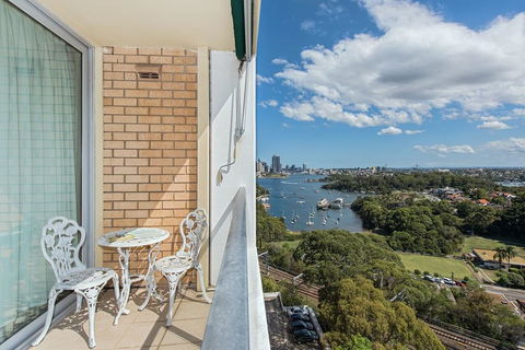 Stunning Harbour View Home! - Australian Directory 1