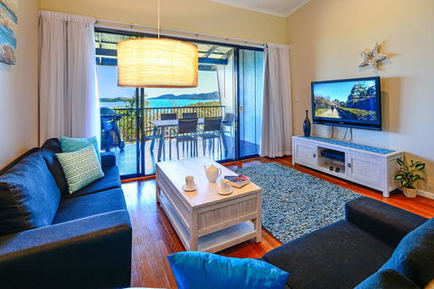 Stunning Panorama Apartments - Australian Directory 1