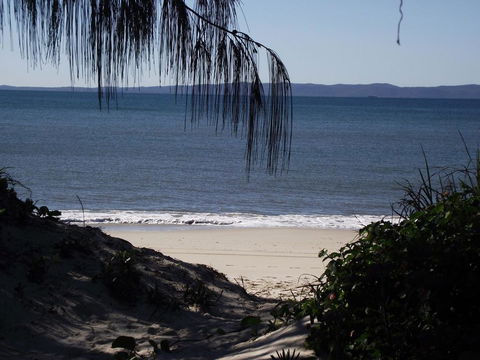 Stunning Surfside Apartment - Boyd St, Woorim - Australian Directory 1