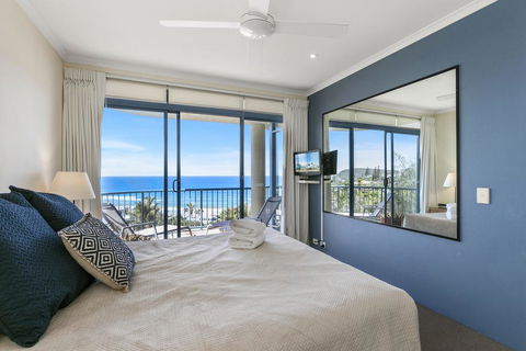Stunning Top Floor Sunshine Beach Getaway! Unit 7 Vista Pacific 12 Bryan Street - Australian Directory 1