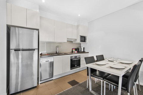 Stunning Views On The 41st Floor - Australian Directory 2