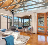 STUNNING WATERFRONT ESCAPE AT DALEYS POINT - Australian Directory
