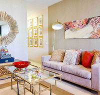 Stylish 1 Bedroom Apartment Amazing City Views - Australian Directory