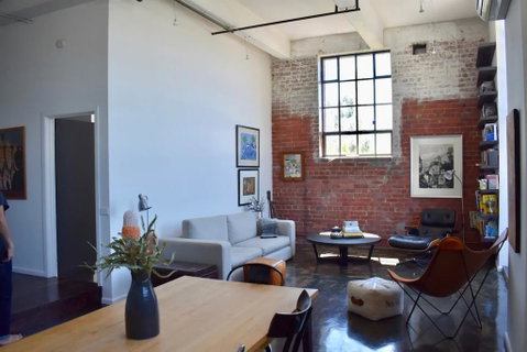 Stylish Warehouse Conversion In The Heart Of Fitzroy - Australian Directory 0