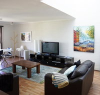 Suffolk Villa - Australian Directory
