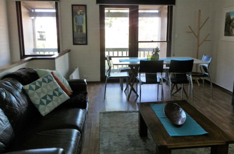 Suffolk Villa - Australian Directory 1